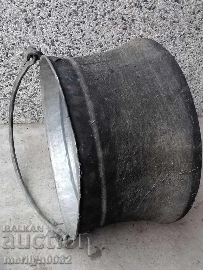 Old harania, copper vessel, large cauldron, copper, dustpan - 7 Old harania, copper vessel, large cauldron, copper, dustpan - 7