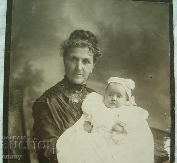 Old photo photography cardboard grandmother and baby F. Grabner 1912 with price 19.00 BGN | € 9.71 Old photo photography cardboard grandmother and baby F. Grabner 1912 with price 19.00 BGN | € 9.71