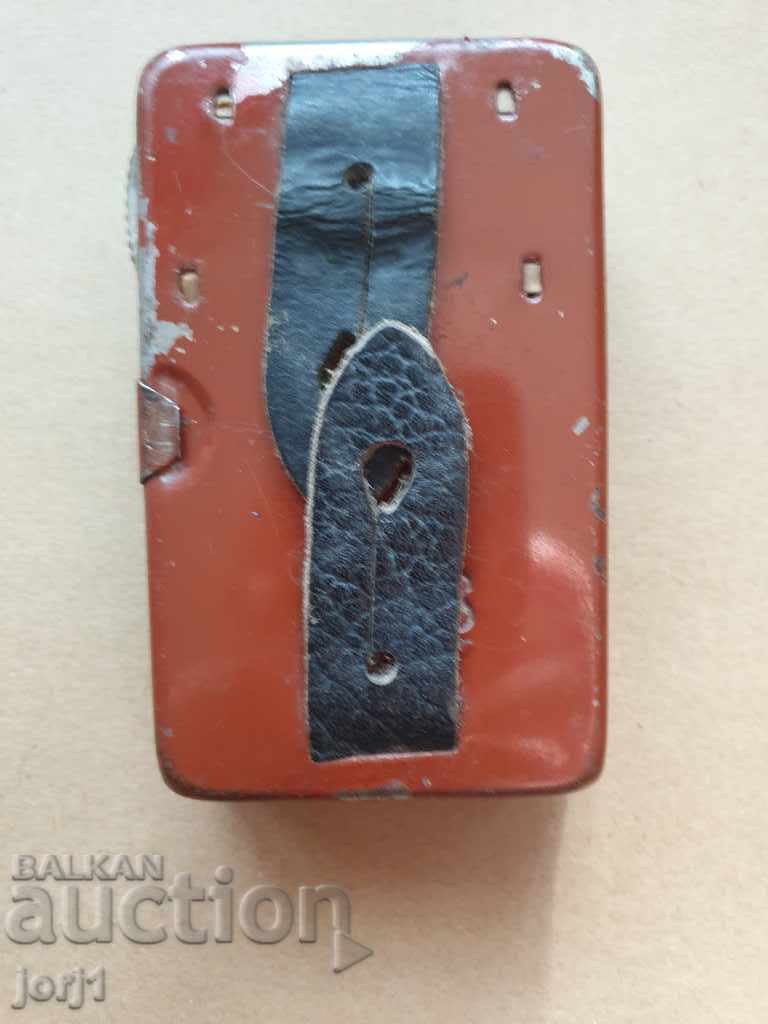 Auction  old flashlight