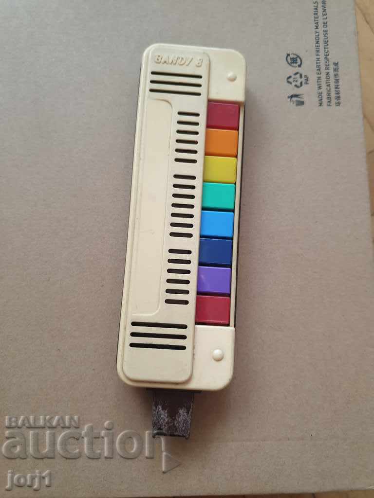 Auction  old musical instrument trio