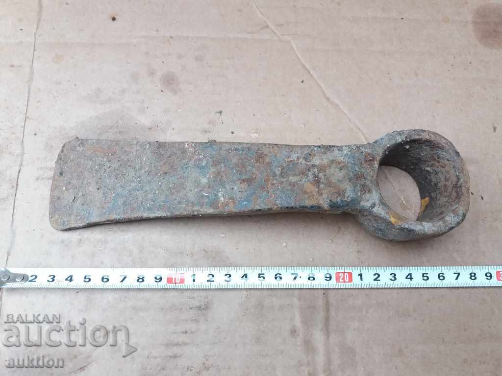 Licitație PITCH FORJAT MASIV PENTRU ÎNLĂTURAREA PIETRELOR - REÎNVIEREA