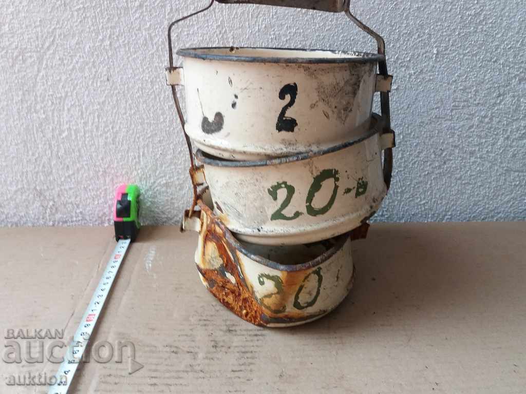 Auction OLD MILITARY FOOD COURT Auction OLD MILITARY FOOD COURT