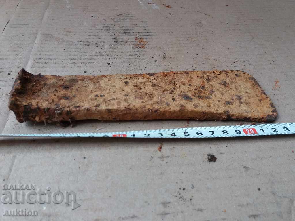 OLD MASSIVE FORGED DAGGER, WEDGE, WOOD AND METAL CUTTER with price 3.99 BGN | € 2.04 OLD MASSIVE FORGED DAGGER, WEDGE, WOOD AND METAL CUTTER with price 3.99 BGN | € 2.04