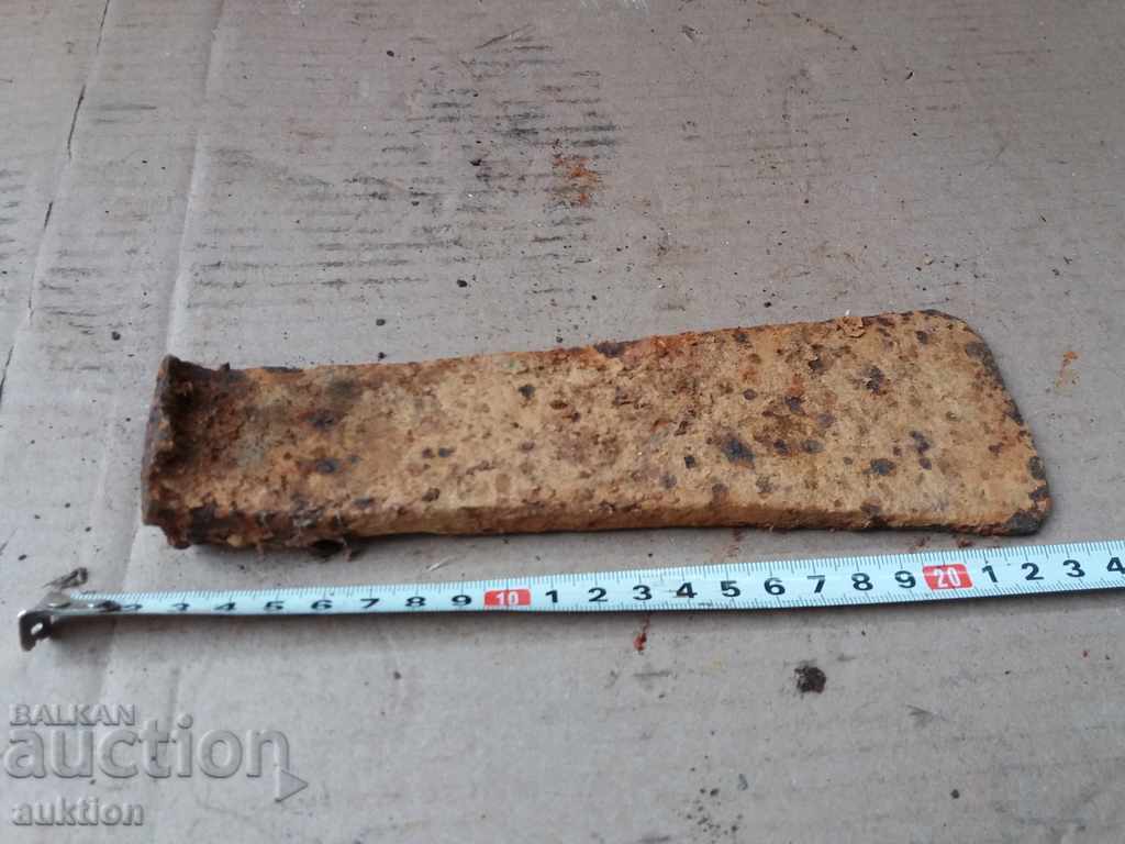 Auction OLD MASSIVE FORGED DAGGER, WEDGE, WOOD AND METAL CUTTER Auction OLD MASSIVE FORGED DAGGER, WEDGE, WOOD AND METAL CUTTER