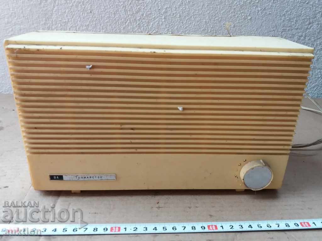 Auction OLD SOC. SPEAKER, RADIO POINT Auction OLD SOC. SPEAKER, RADIO POINT