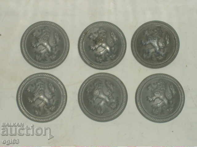 Lot Royal Buttons 1