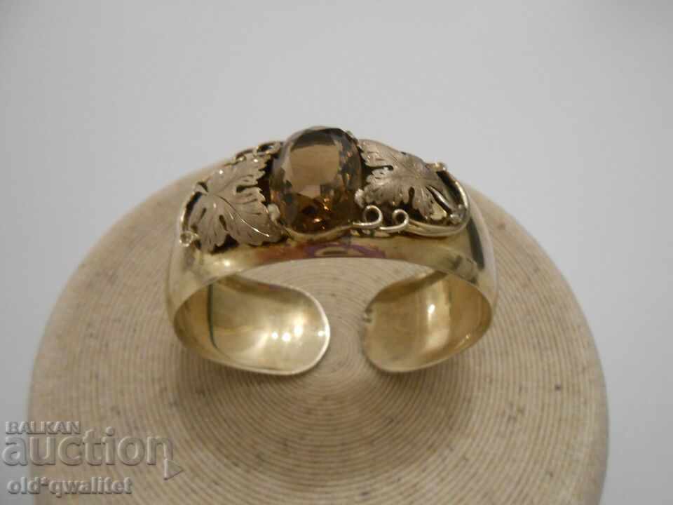 Auction Masterful silver bracelet, Silver 835 with est. stone, stamps Auction Masterful silver bracelet, Silver 835 with est. stone, stamps