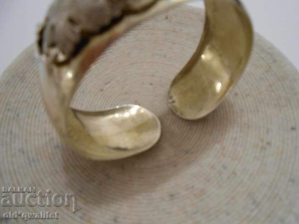 Delivery of Masterful silver bracelet, Silver 835 with est. stone, stamps Delivery of Masterful silver bracelet, Silver 835 with est. stone, stamps