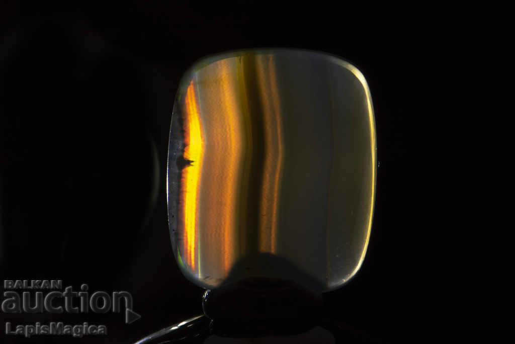 Iris agate 21.4ct - 5 Iris agate 21.4ct - 5