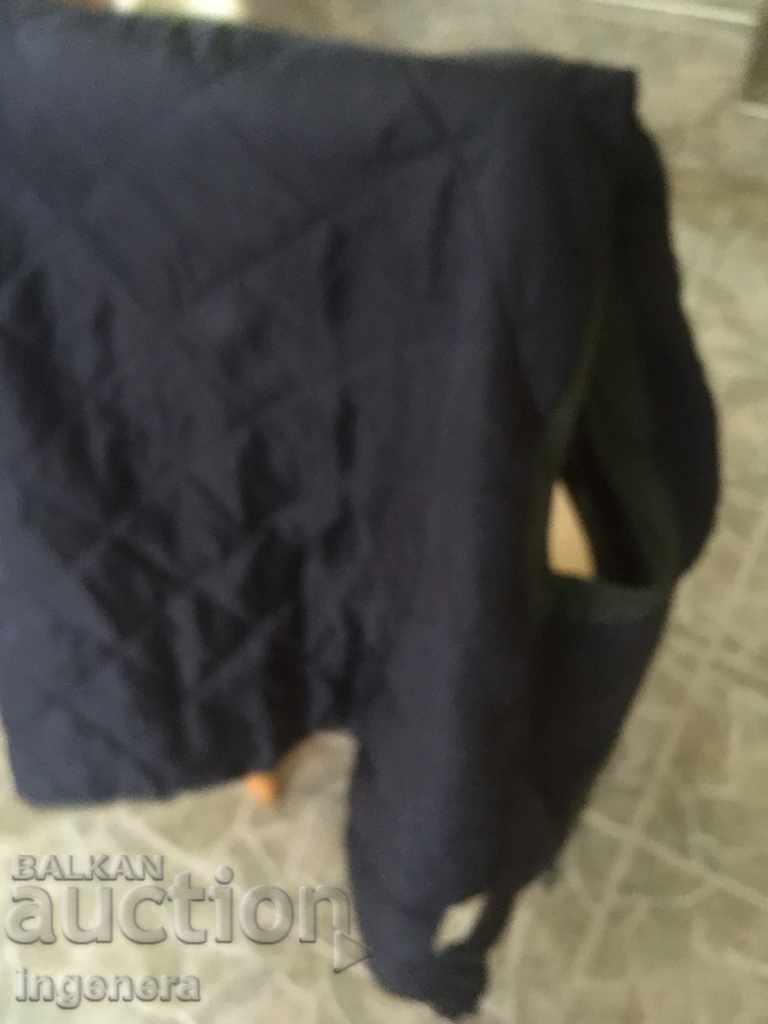 Licitație PALTU DE IARNĂ ELEGANTA, REDUCERE Licitație PALTU DE IARNĂ ELEGANTA, REDUCERE