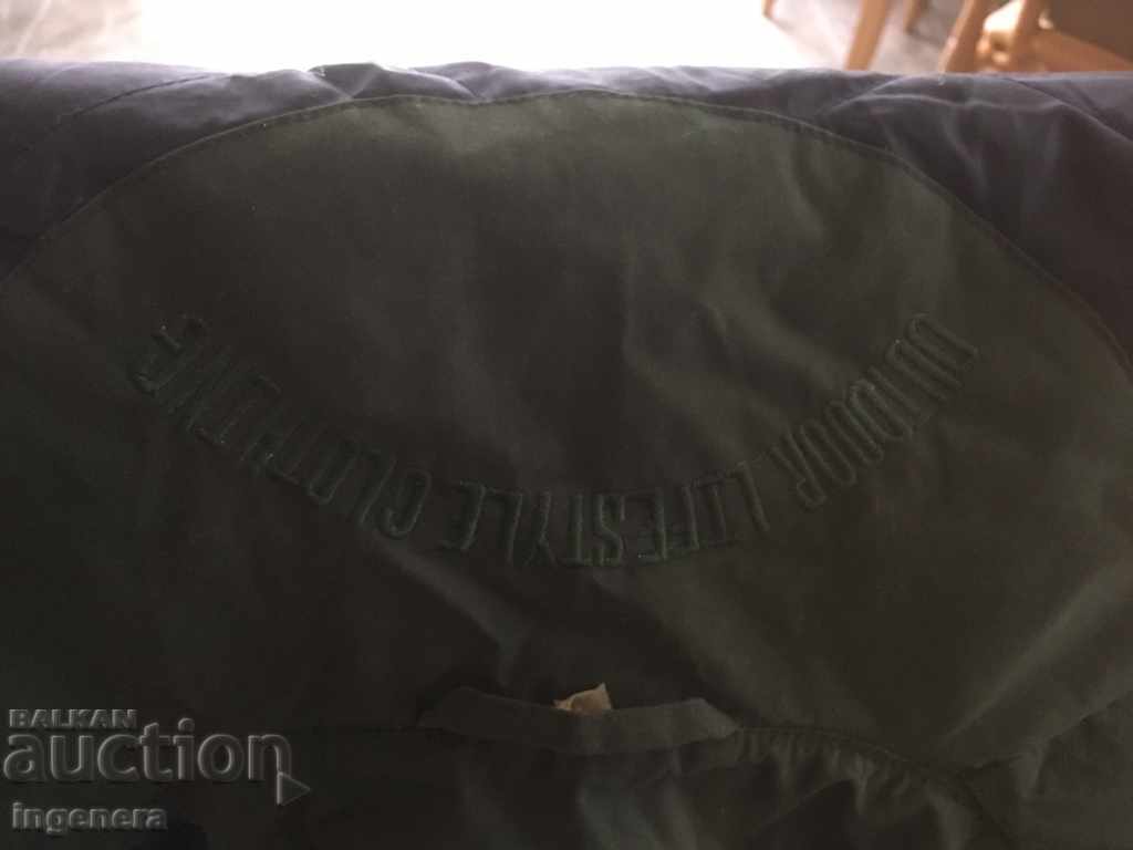 Livrarea PALTU DE IARNĂ ELEGANTA, REDUCERE Livrarea PALTU DE IARNĂ ELEGANTA, REDUCERE