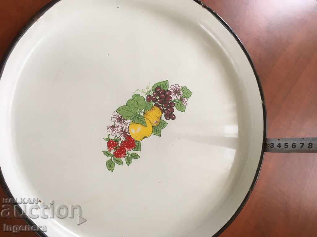 Auction TRAY DISH ENAMELED Auction TRAY DISH ENAMELED