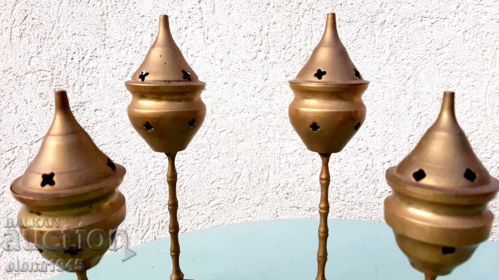 Lot arzătoare de tămâie marocane cu preț 64.00 BGN | € 32.72 Lot arzătoare de tămâie marocane cu preț 64.00 BGN | € 32.72