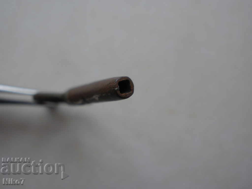 Παλιό κλειδί από ένα παλιό ρολόι τσέπης. - 6