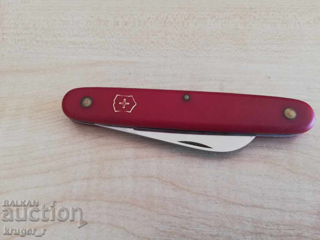 Picior elvețian VICTORINOX cu preț € 28.12 | 55.00 BGN
