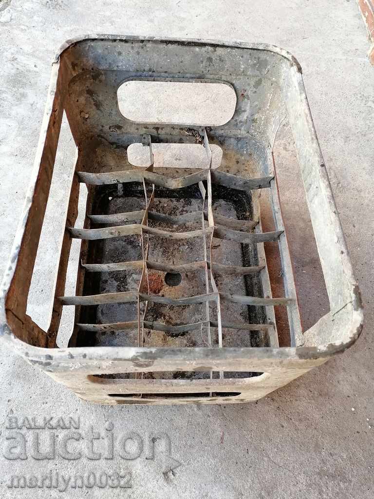 Metal cartridge case for bottles of oil from the PRC with price 38.00 BGN | € 19.43