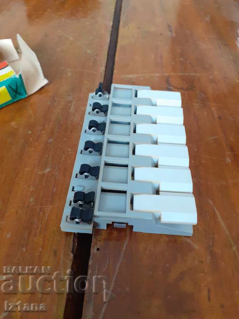 Old part for Berlin Bahnen Trains - 5 Old part for Berlin Bahnen Trains - 5