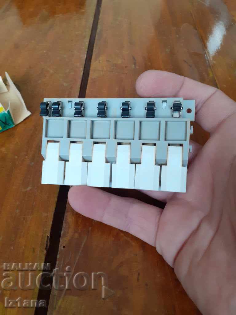 Old part for Berlin Bahnen Trains - 6 Old part for Berlin Bahnen Trains - 6