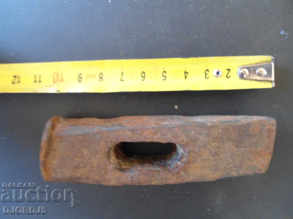 An old hammer with price 2.00 BGN | € 1.02 An old hammer with price 2.00 BGN | € 1.02