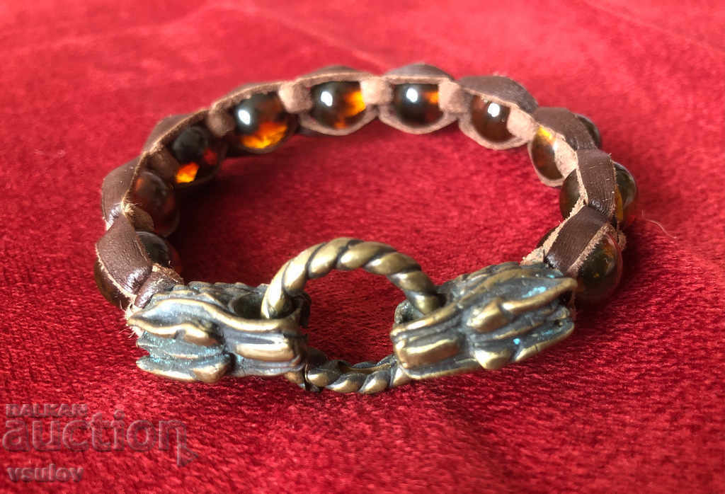 Bracelet amber leather bronze wolf wolves