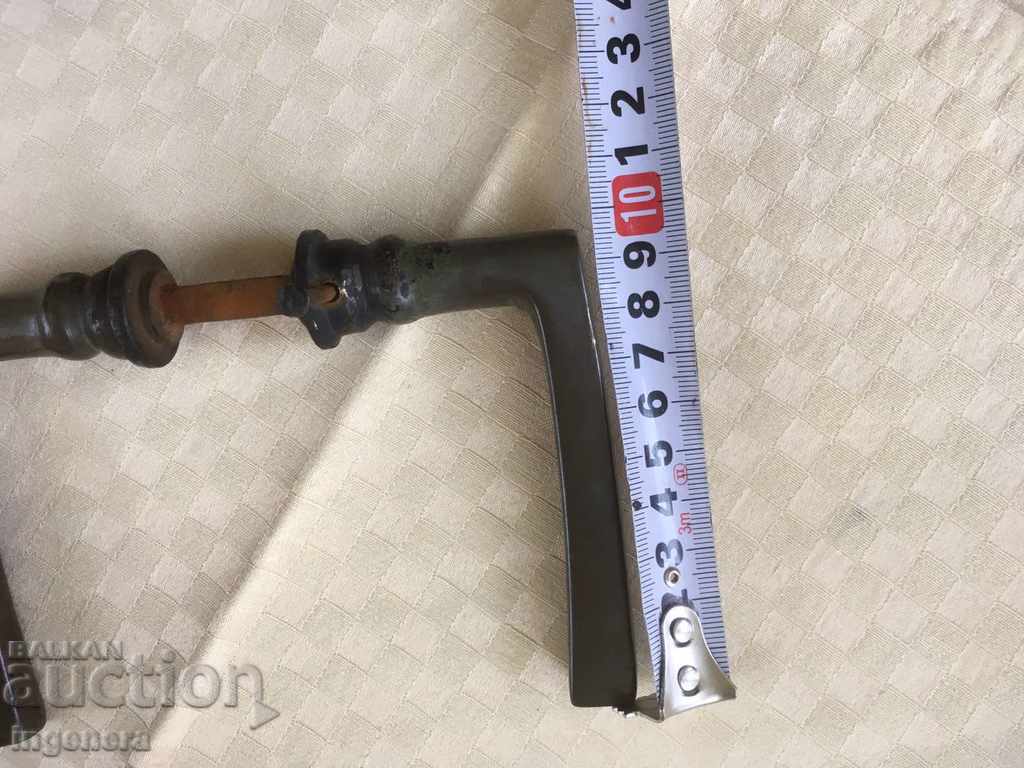 Delivery of HANDLES SHIELD FOR VILLAGE PORT BRASS ANTIQUE Delivery of HANDLES SHIELD FOR VILLAGE PORT BRASS ANTIQUE