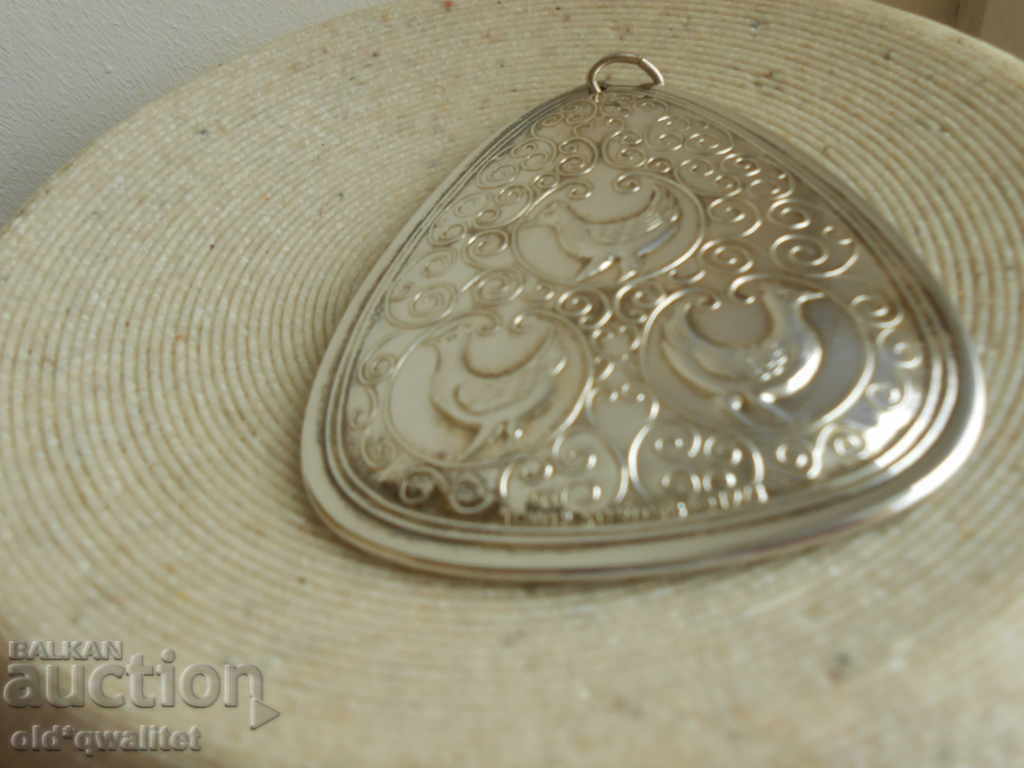 Auction  Silver MEDALLION, flower pendant Silver 925 stamps
