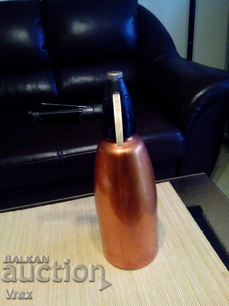 Delivery of Old bottle, siphon