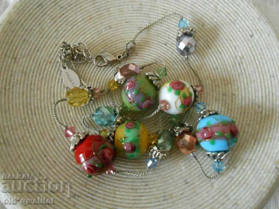 Delivery of Designer NECKLACE, original style, USA stamps Delivery of Designer NECKLACE, original style, USA stamps