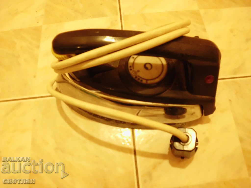 Auction OLD RUSSIAN STEAM IRON-2 Auction OLD RUSSIAN STEAM IRON-2