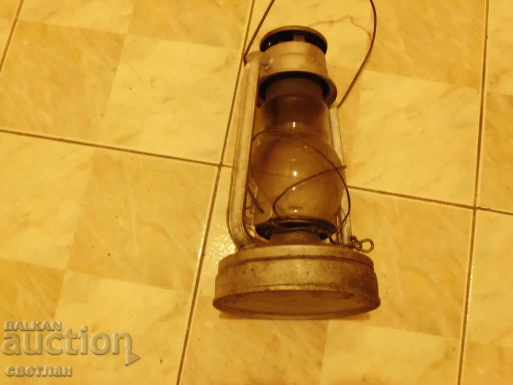 Delivery of OLD GAS LANTERN Delivery of OLD GAS LANTERN