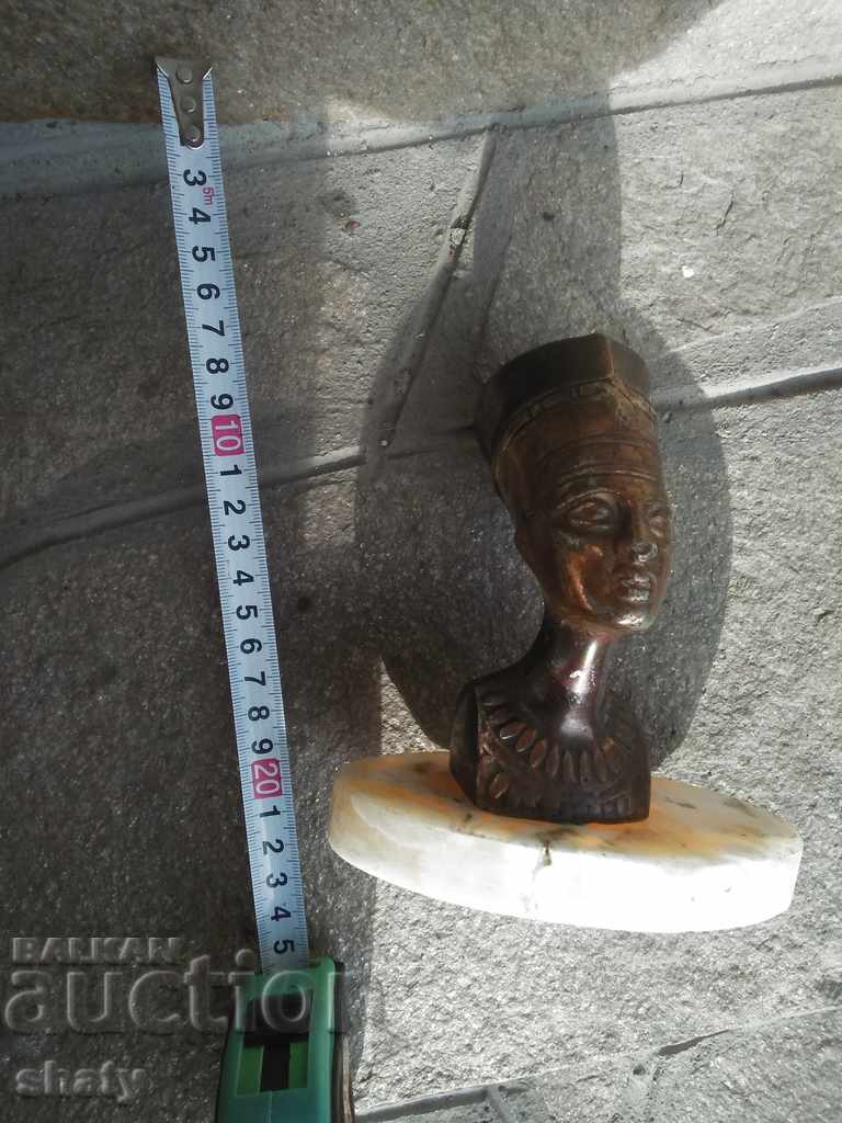 Αιγυπτιακό αγαλματίδιο. Νεφερτίτι. με τιμή 45.00 BGN | € 23.01