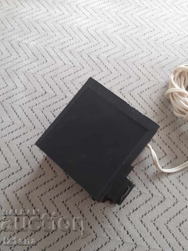 Licitație Vechi aparat de fotografiat cu bliț Photon Licitație Vechi aparat de fotografiat cu bliț Photon