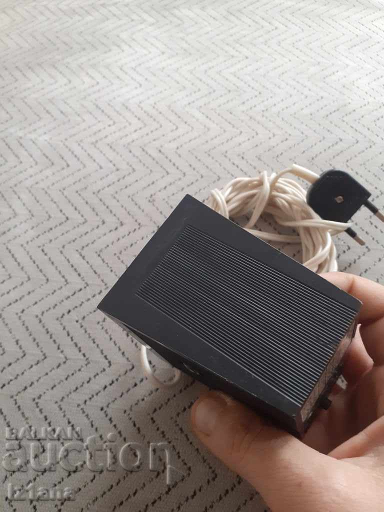 Vechi aparat de fotografiat cu bliț Photon - 6 Vechi aparat de fotografiat cu bliț Photon - 6