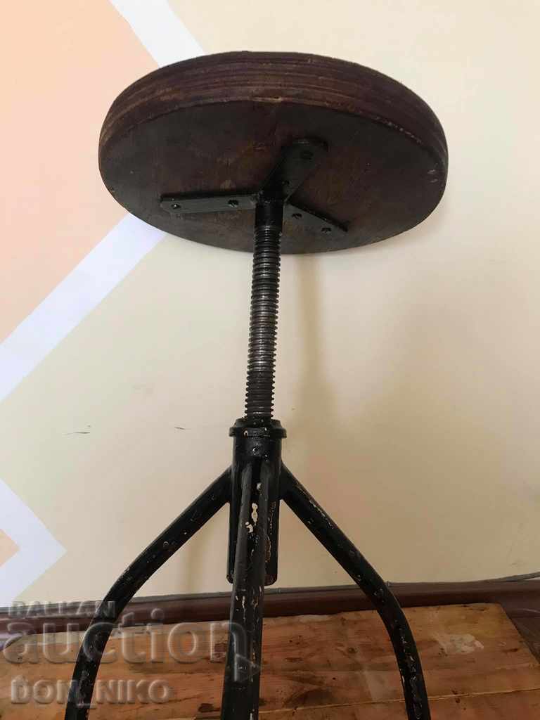 Industrial Screw Chair with price 145.00 BGN | € 74.14 Industrial Screw Chair with price 145.00 BGN | € 74.14