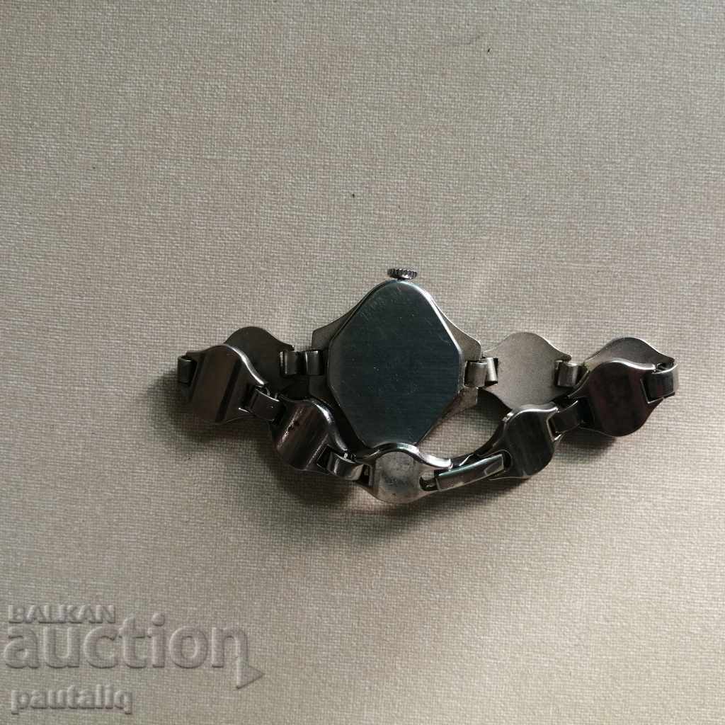 WOMEN'S WATCH PROVITA with price 8.00 BGN | € 4.09