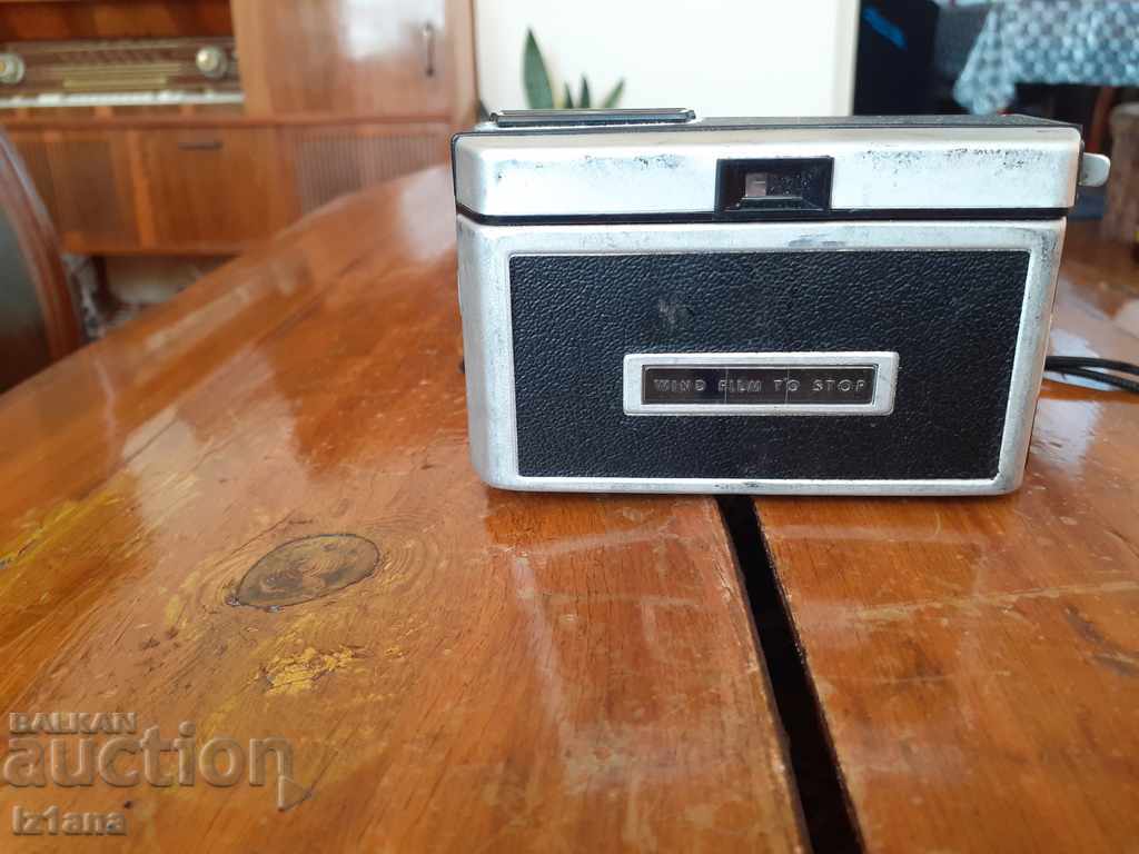 Delivery of Kodak Instematic Camera 100 Delivery of Kodak Instematic Camera 100