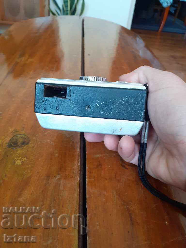 Kodak Instematic Camera 100 - 6 Kodak Instematic Camera 100 - 6