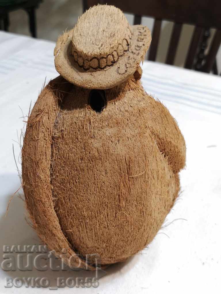 Auction  Ancient Monkey Figure Made of Coconut