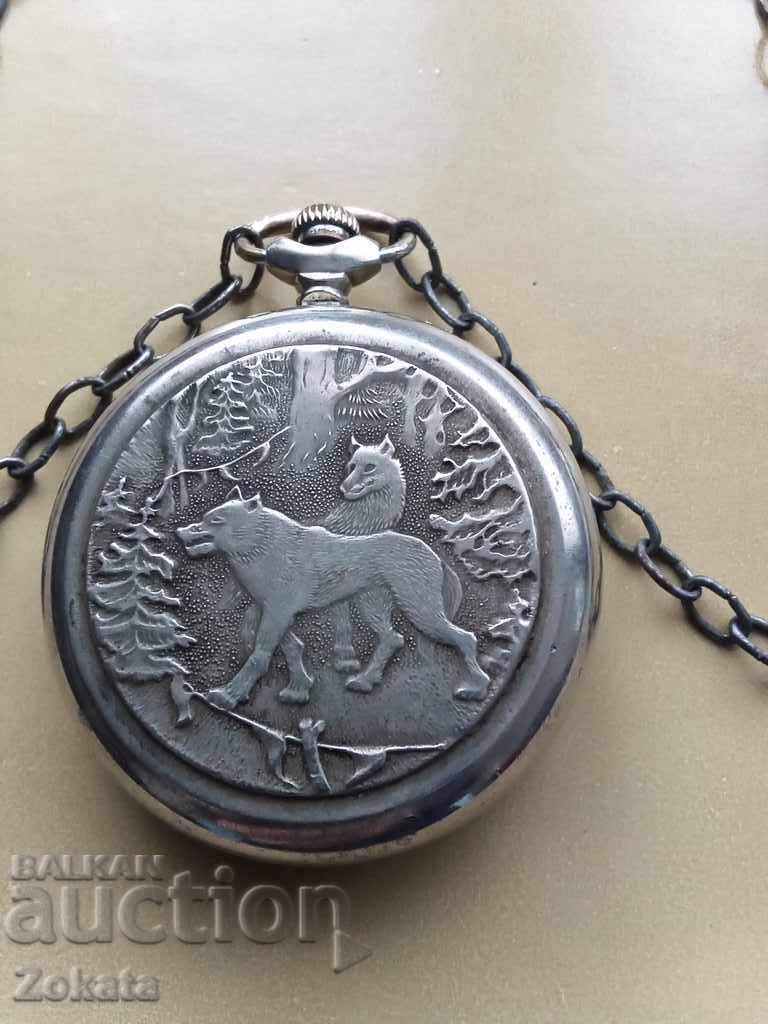 Auction Lightning Wolves. It works. Auction Lightning Wolves. It works.