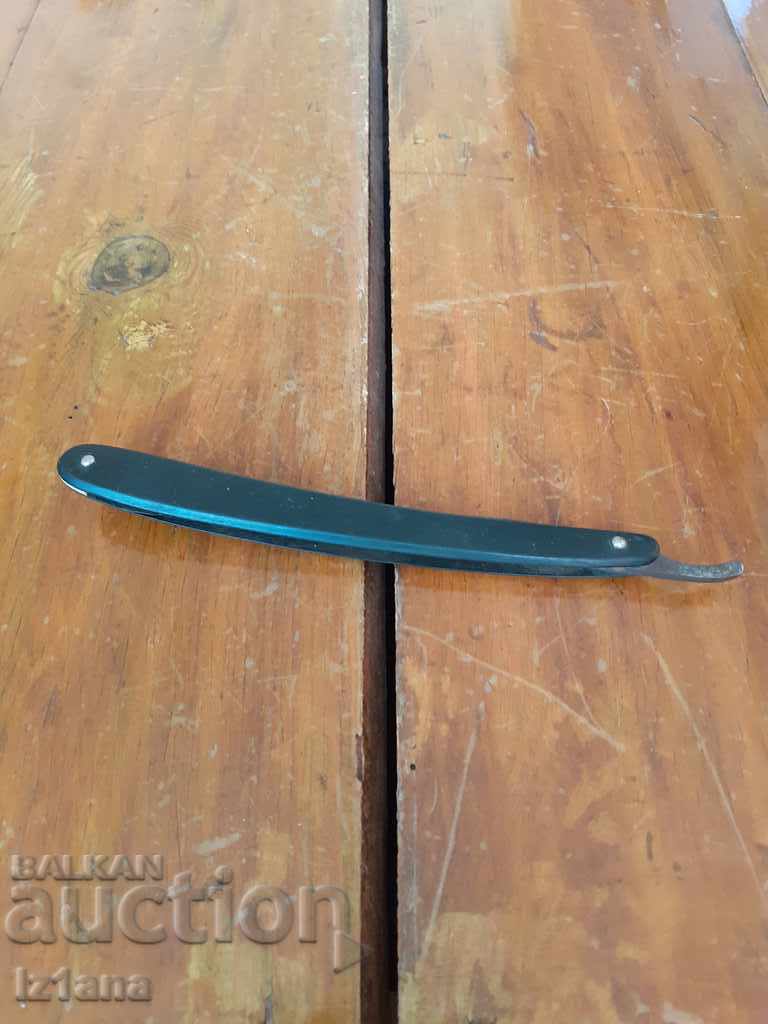 Old Wald Solingen razor with price 40.00 BGN | € 20.45 Old Wald Solingen razor with price 40.00 BGN | € 20.45