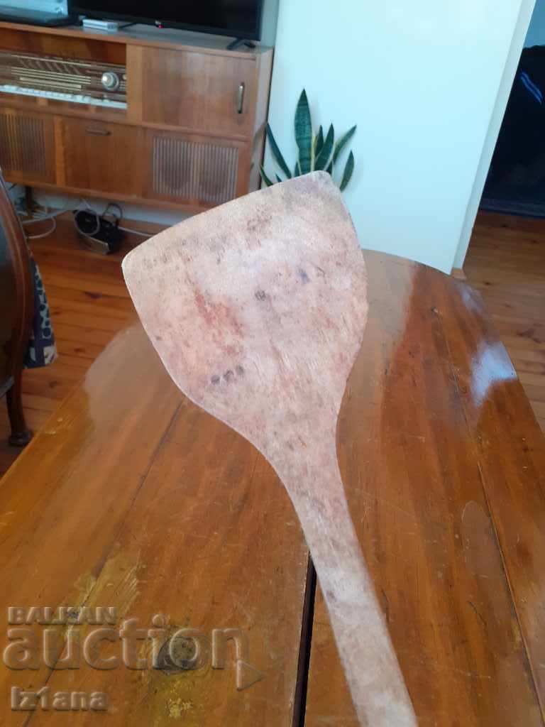 Delivery of Old wooden stirrer Delivery of Old wooden stirrer