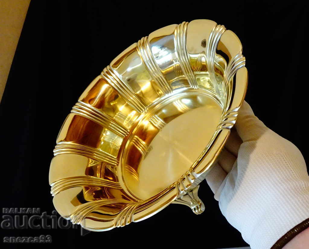 Delivery of English bronze salad bowl, fruit bowl, secession Delivery of English bronze salad bowl, fruit bowl, secession