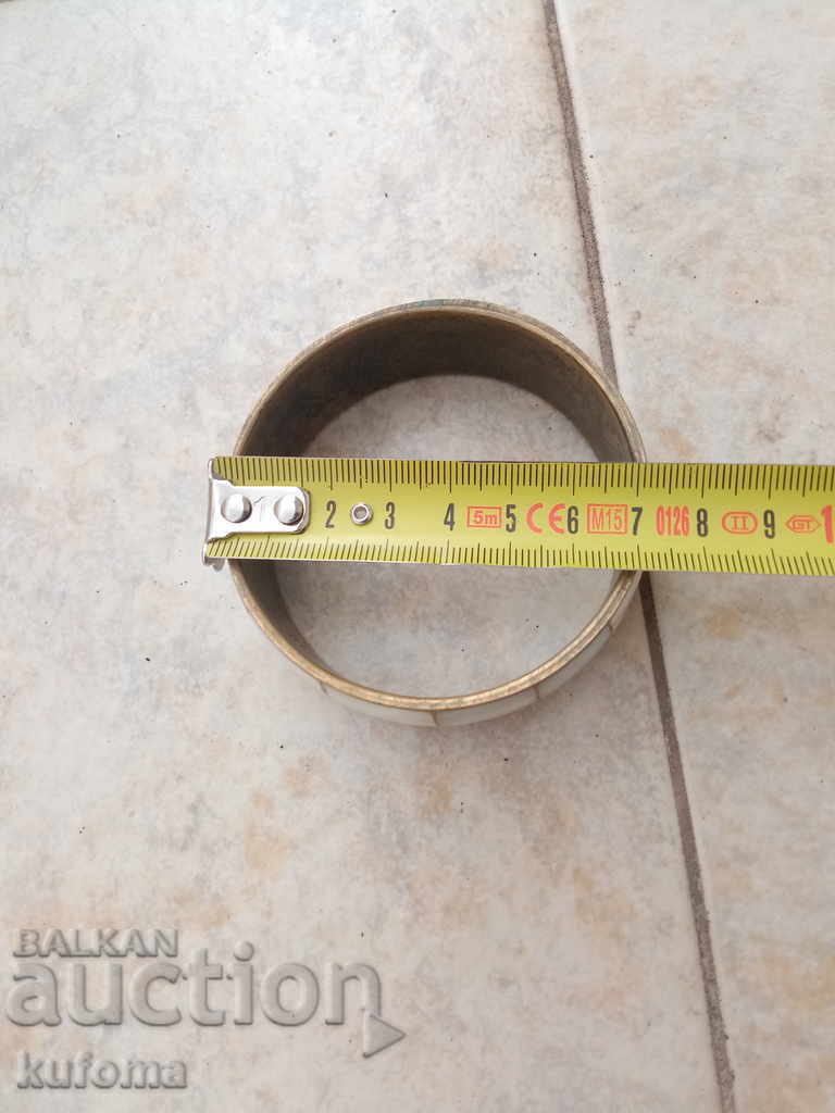 Old bracelet with price 9.99 BGN | € 5.11 Old bracelet with price 9.99 BGN | € 5.11