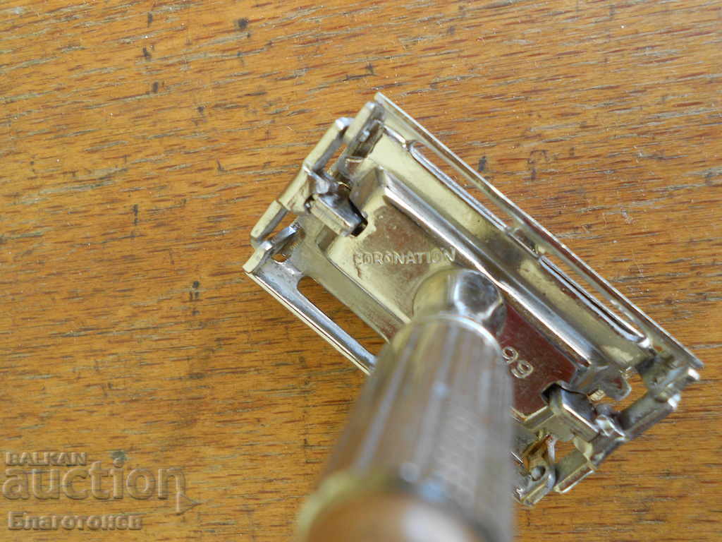 Auction CORONATION razor Auction CORONATION razor