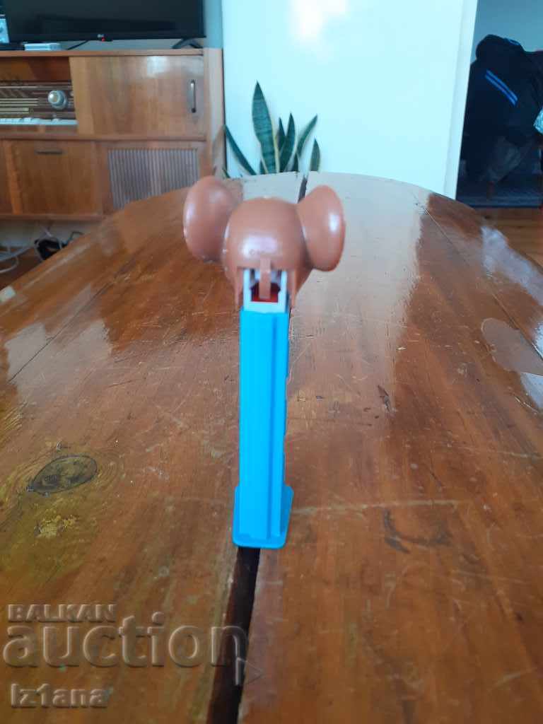 Auction Piece of PEZ candy Auction Piece of PEZ candy