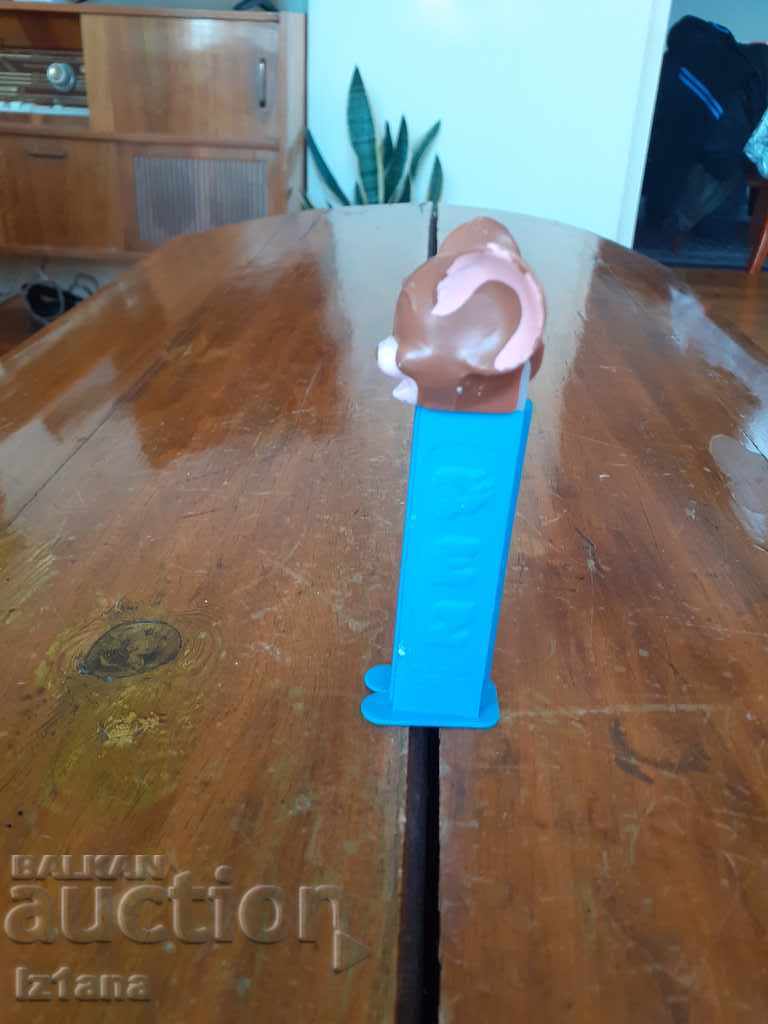 Delivery of Piece of PEZ candy Delivery of Piece of PEZ candy