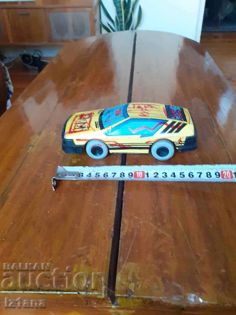 Auction Old car, trolley Auction Old car, trolley