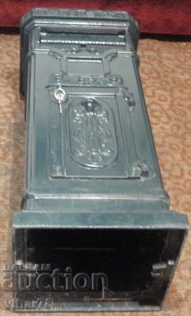 LARGE PO BOX - PERSONAL DELIVERY ONLY - 7 LARGE PO BOX - PERSONAL DELIVERY ONLY - 7