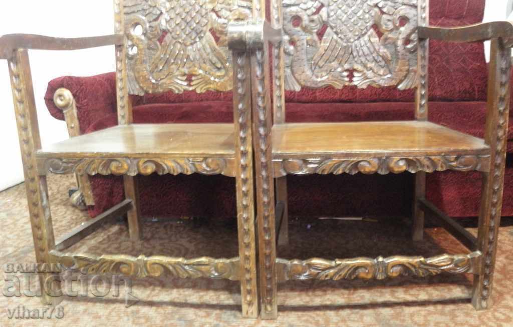 Delivery of Two vintage wood carving chairs - Only by personal delivery