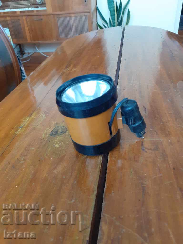 Old car lamp with price 25.00 BGN | € 12.78 Old car lamp with price 25.00 BGN | € 12.78